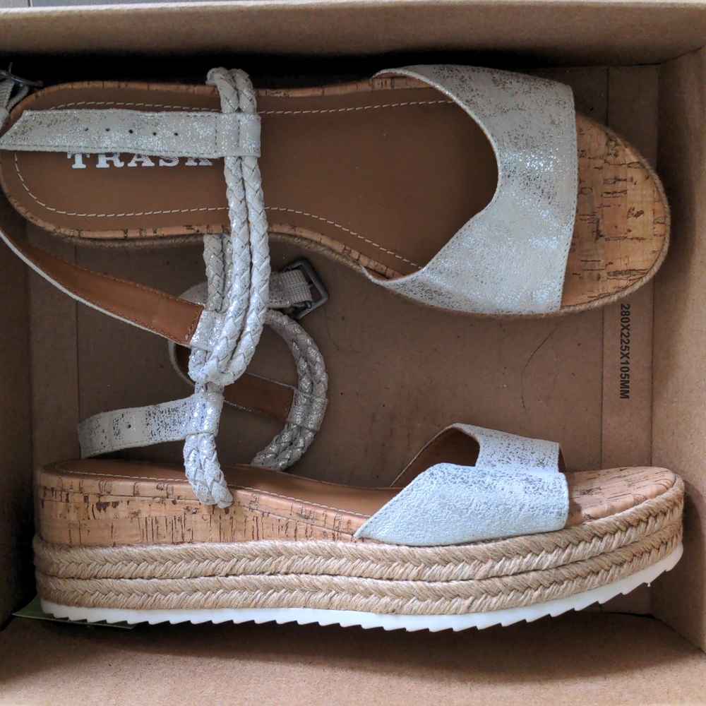 NWOT Trask Christine Metallic Espadrille Platform Sandal, 7.5M